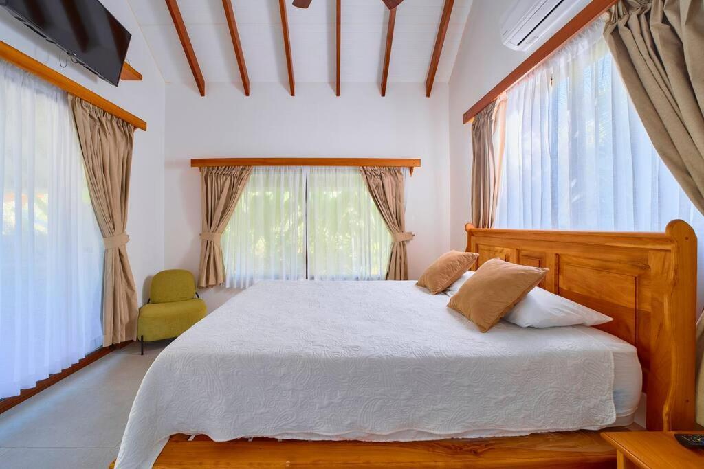 Casa Kristel - Exquisite Villa Getaway Puerto Viejo de Talamanca Екстер'єр фото