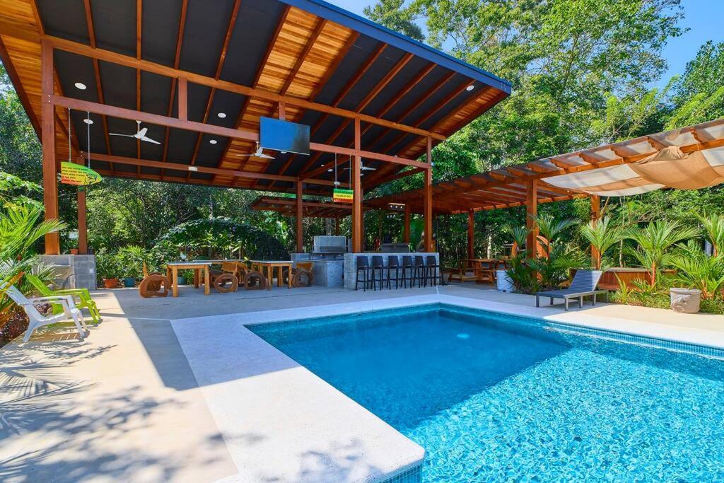 Casa Kristel - Exquisite Villa Getaway Puerto Viejo de Talamanca Екстер'єр фото