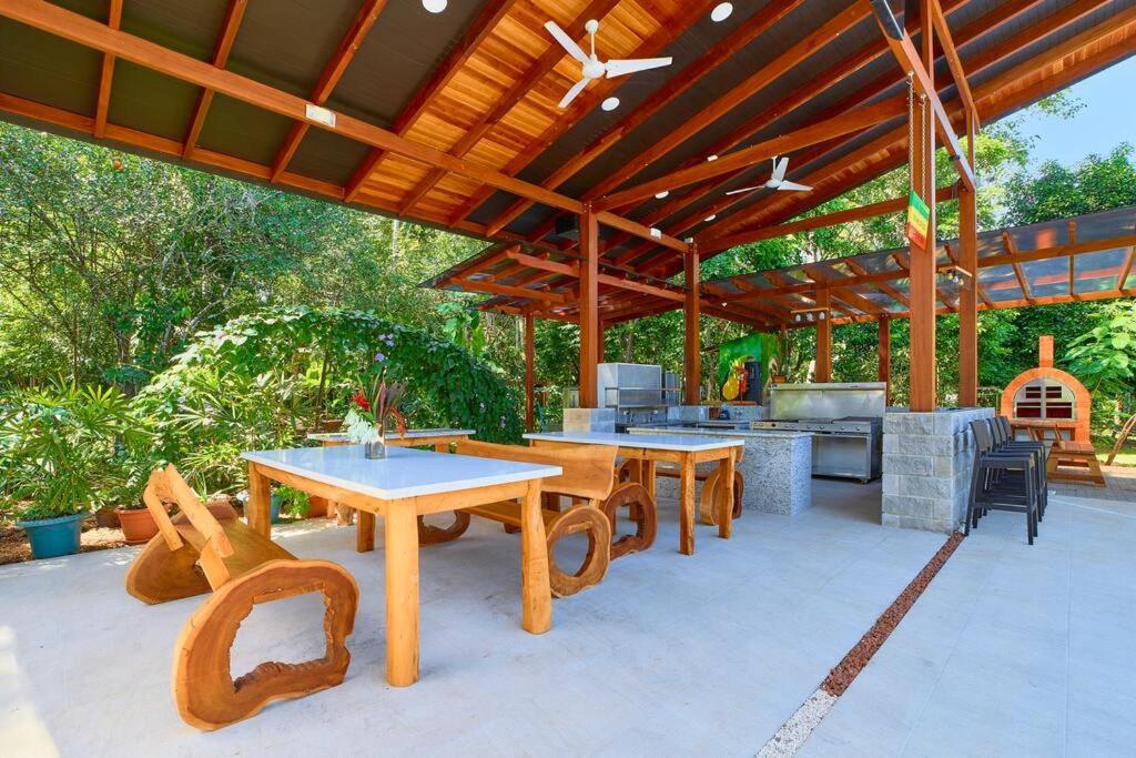 Casa Kristel - Exquisite Villa Getaway Puerto Viejo de Talamanca Екстер'єр фото
